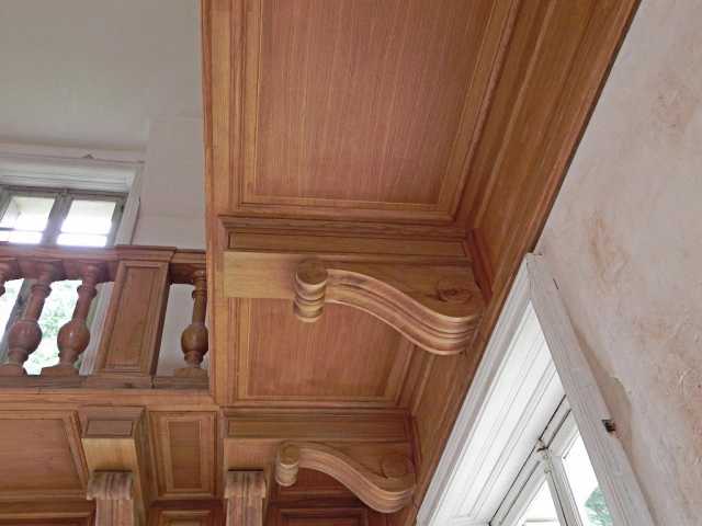 Consoles et balustres en chêne