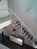Escalier moderne sur limon central (2)