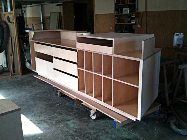 Meuble caisse magasin (2)